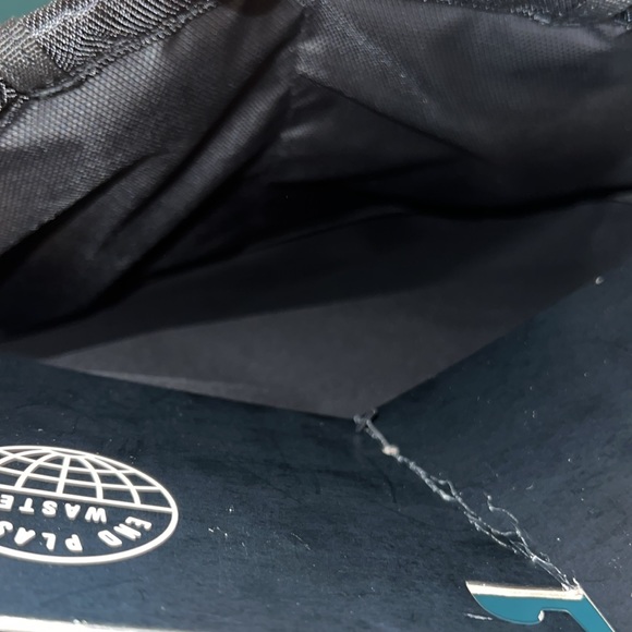 Adidas backpack - Picture 3 of 5